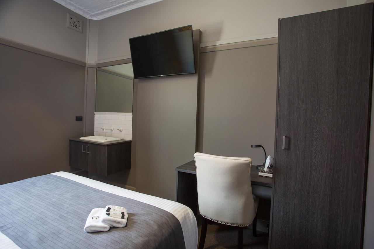 Nags Head Hotel Ньюкасл Экстерьер фото